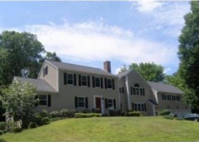 27-Mulberry-Ln-Ashland-MA-01721