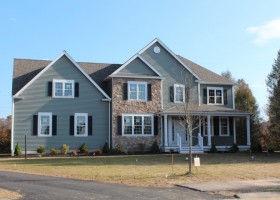 13 Iarussi Drive Medway MA 02053
