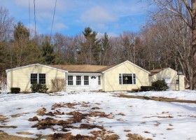 322 Pleasant Street, Franklin MA