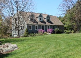 115 South Street, Upton, MA, 01568